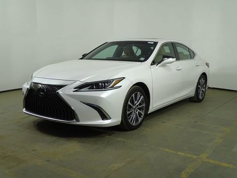 Used 2019 Lexus ES 350 w/ Premium Package image 2