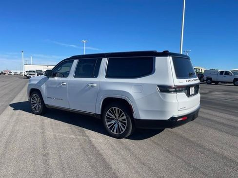 Used 2023 Jeep Grand Wagoneer L Series III w/ Rear Seat Video Group 1 image 7