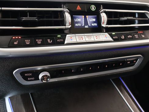 Used 2020 BMW X5 xDrive40i w/ M Sport Package AWD/4WD image 8
