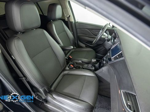 Used 2018 Buick Encore Preferred FWD image 43