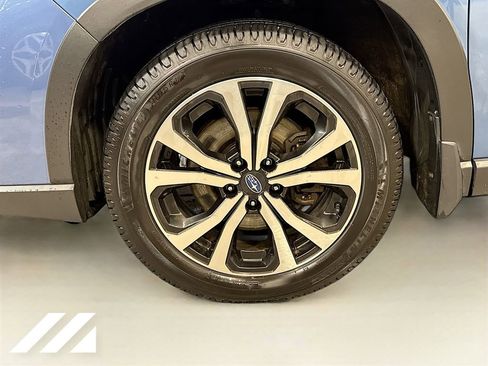 Used 2020 Subaru Forester Limited w/ Popular Package #3 image 35