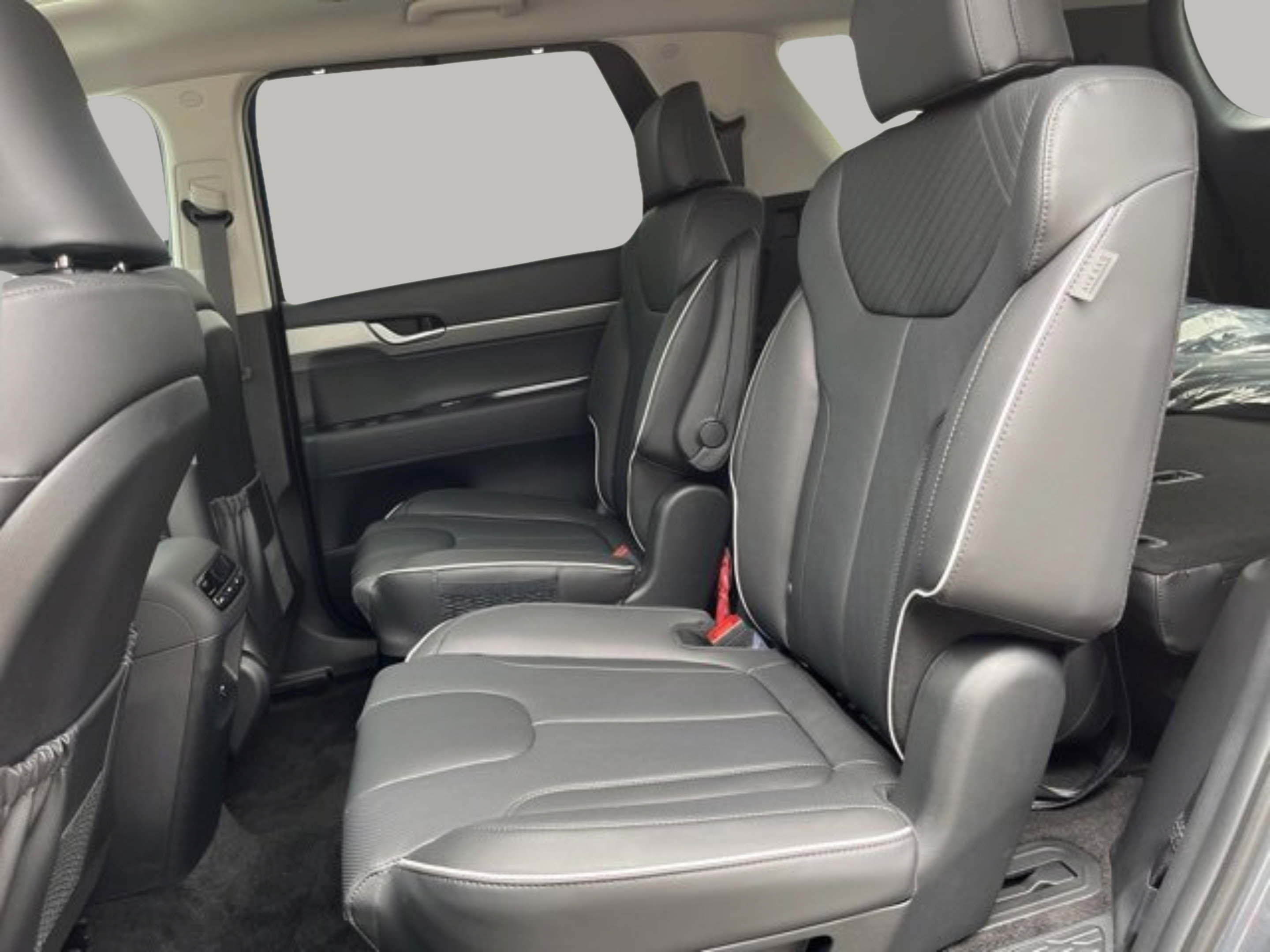 Certified 2025 Hyundai Palisade XRT FWD image 36