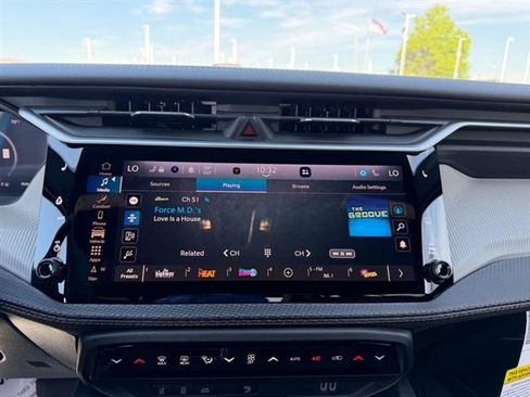 New 2026 Jeep Cherokee Limited AWD/4WD image 14
