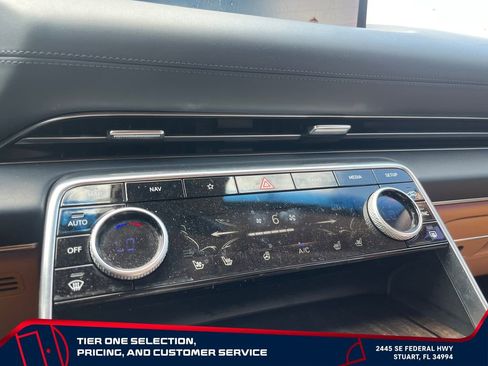 Used 2023 Genesis GV80 3.5T Advanced + AWD/4WD image 32