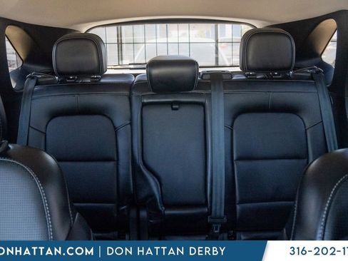 Used 2023 Ford Escape Platinum AWD/4WD image 21