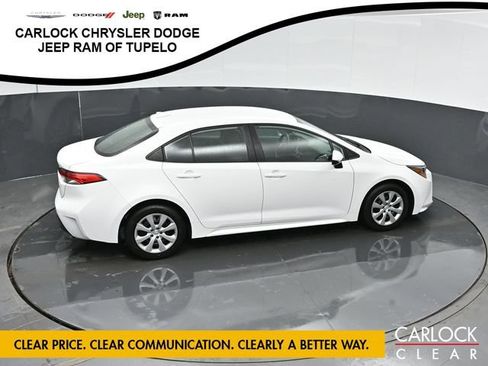 Used 2024 Toyota Corolla LE FWD image 44