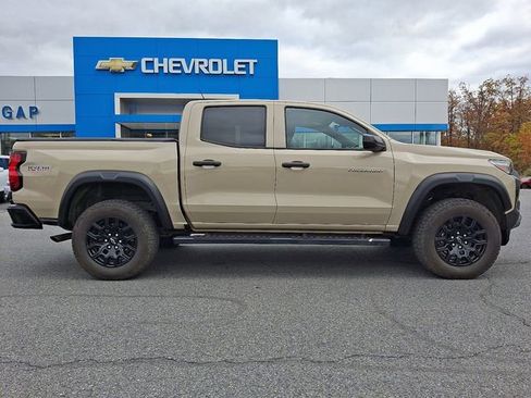 Certified 2023 Chevrolet Colorado Trail Boss w/ Advanced Trailering Package image 7