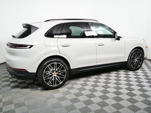 New 2026 Porsche Cayenne AWD/4WD image 28