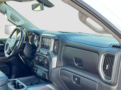 Used 2019 Chevrolet Silverado 1500 LTZ w/ LTZ Plus Package image 30