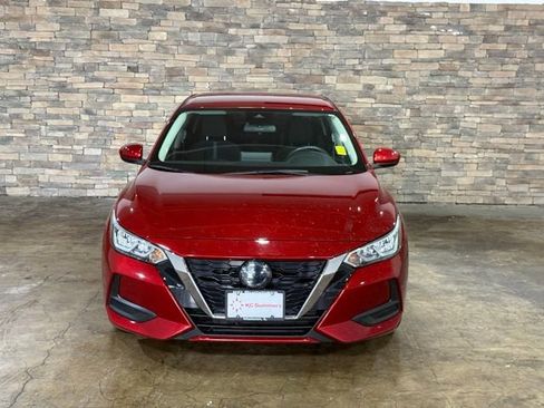 Certified 2021 Nissan Sentra SV image 2