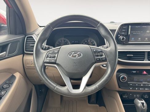 Used 2021 Hyundai Tucson Limited AWD/4WD image 16