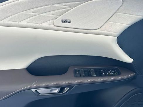 New 2026 Lexus RX 350 image 9