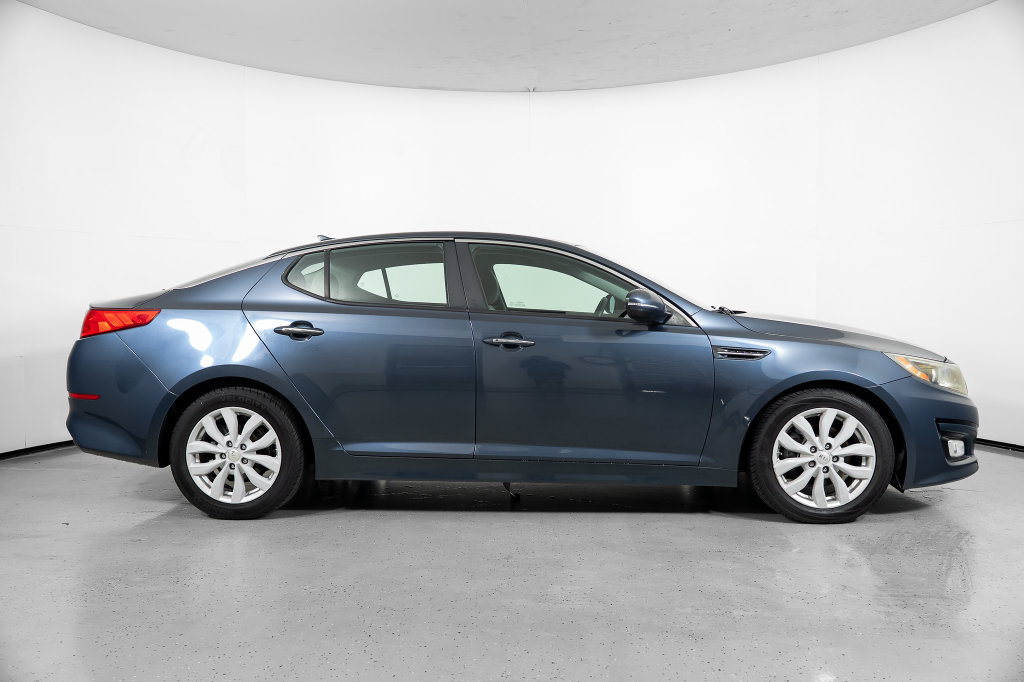 Used 2015 Kia Optima EX FWD image 3