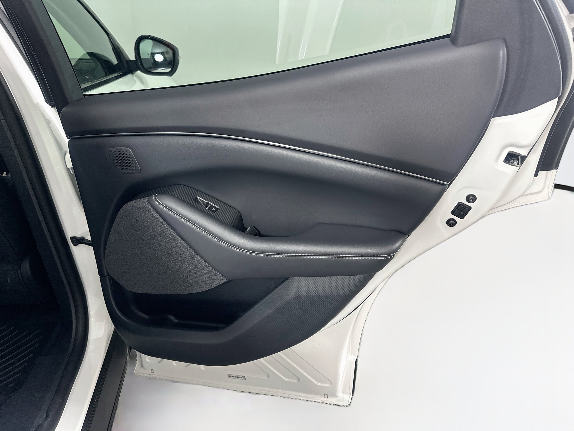 Used 2023 Ford Mustang Mach-E Premium RWD image 33