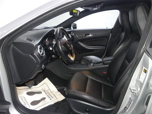 Used 2015 Mercedes-Benz CLA 250 4MATIC image 20