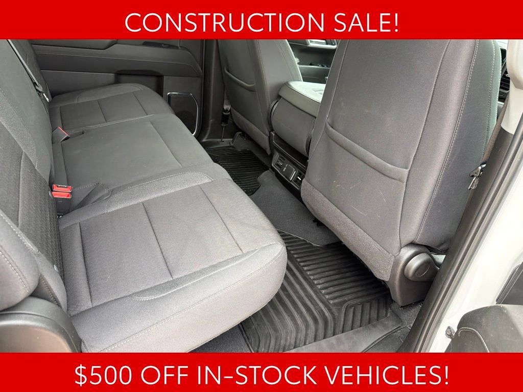 Used 2024 Chevrolet Silverado 1500 LT AWD/4WD image 20