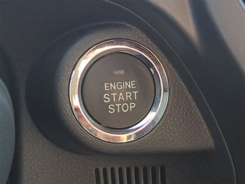 Used 2025 Subaru Forester Touring image 40