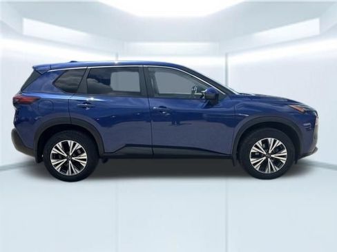 Used 2023 Nissan Rogue SV AWD/4WD image 5