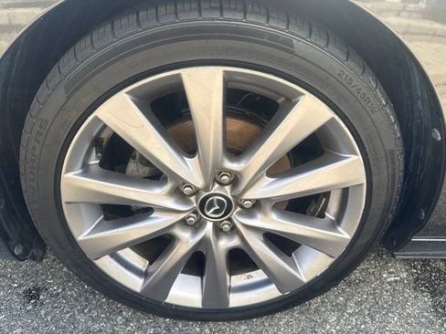 Used 2020 MAZDA MAZDA3 AWD Sedan w/ Select Package image 4