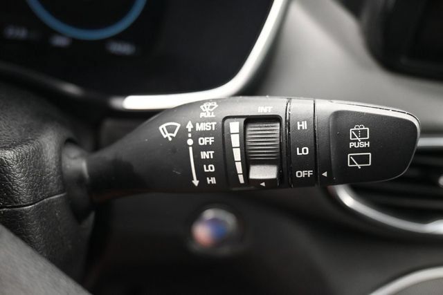 Used 2023 Hyundai Santa Fe SEL w/ Premium Package AWD/4WD image 36