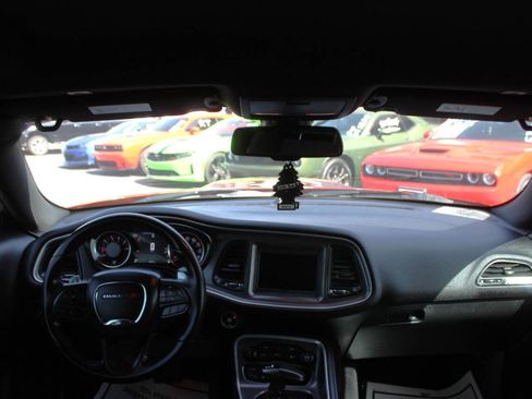Used 2020 Dodge Challenger GT RWD image 16