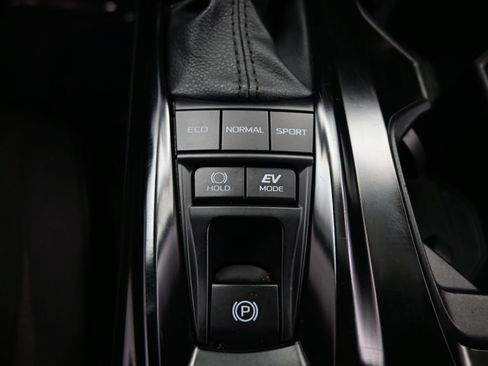 Used 2025 Toyota Camry LE w/ Convenience Package AWD/4WD image 22