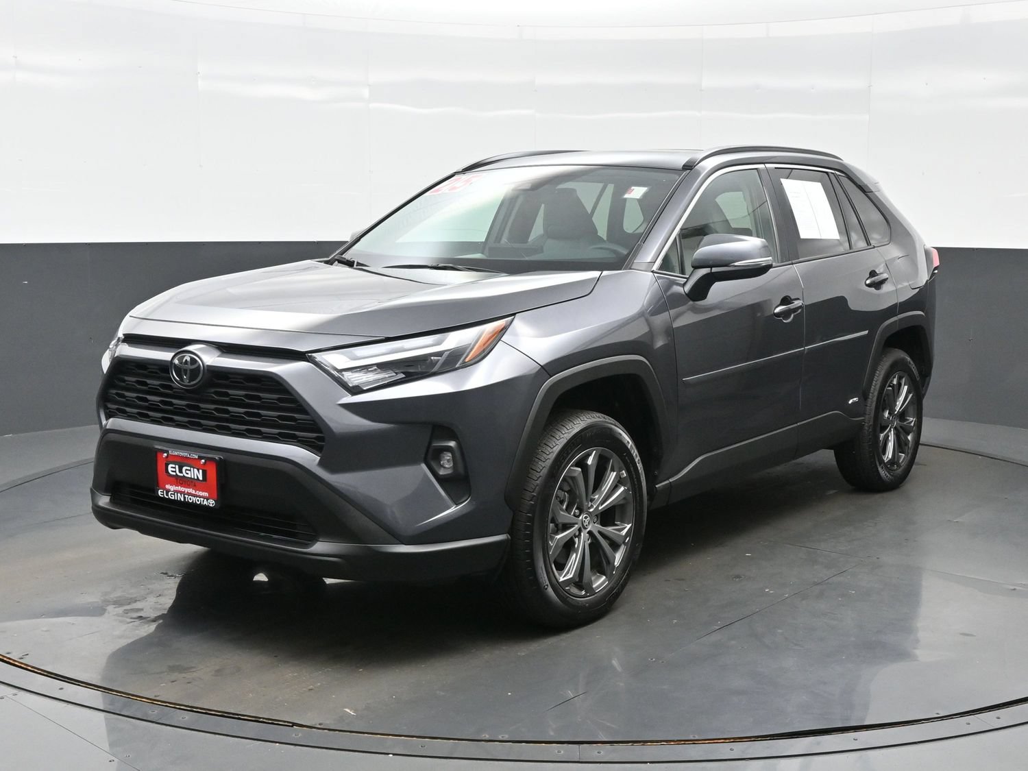 Used 2025 Toyota RAV4 XLE Premium w/ Weather Package AWD/4WD image 2