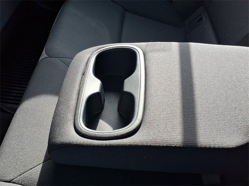 Used 2023 Toyota Corolla LE image 9