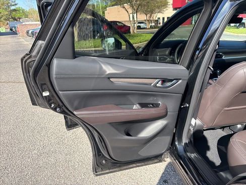 Used 2025 MAZDA CX-5 Signature AWD/4WD image 13
