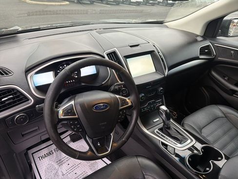 Used 2015 Ford Edge SEL w/ Equipment Group 201A image 9