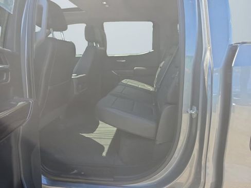 Used 2019 Chevrolet Silverado 1500 LT Trail Boss AWD/4WD image 13