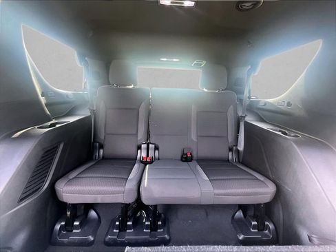 Used 2022 Chevrolet Tahoe LS RWD image 30