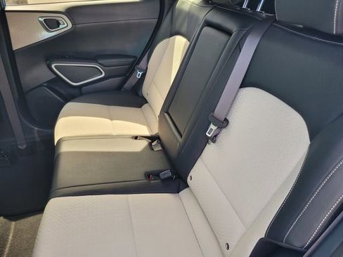 Used 2024 Kia Soul GT-Line image 13