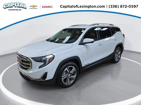 Used 2020 GMC Terrain SLT FWD image 1