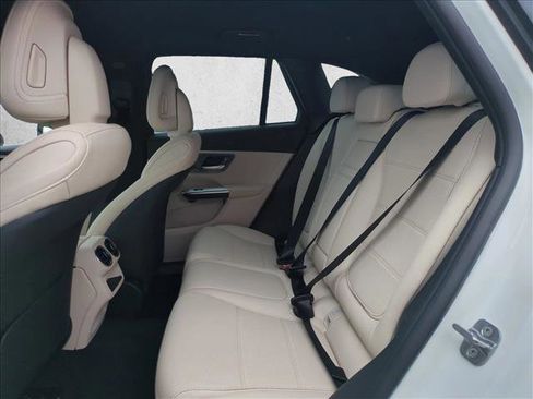 New 2026 Mercedes-Benz GLC 300 image 15