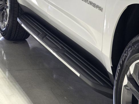 New 2026 Chevrolet Suburban LT w/ Comfort Package image 10