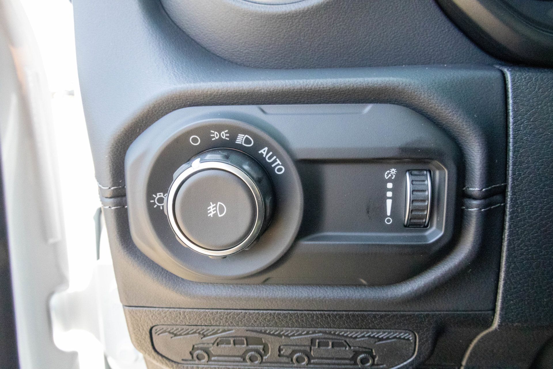 New 2027 Jeep Wrangler Unlimited Sahara AWD/4WD image 29