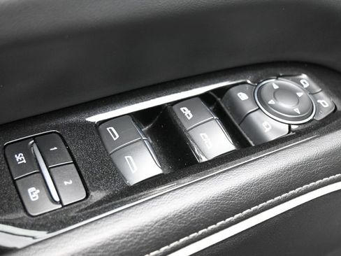 Used 2023 Cadillac Escalade Sport AWD/4WD image 12