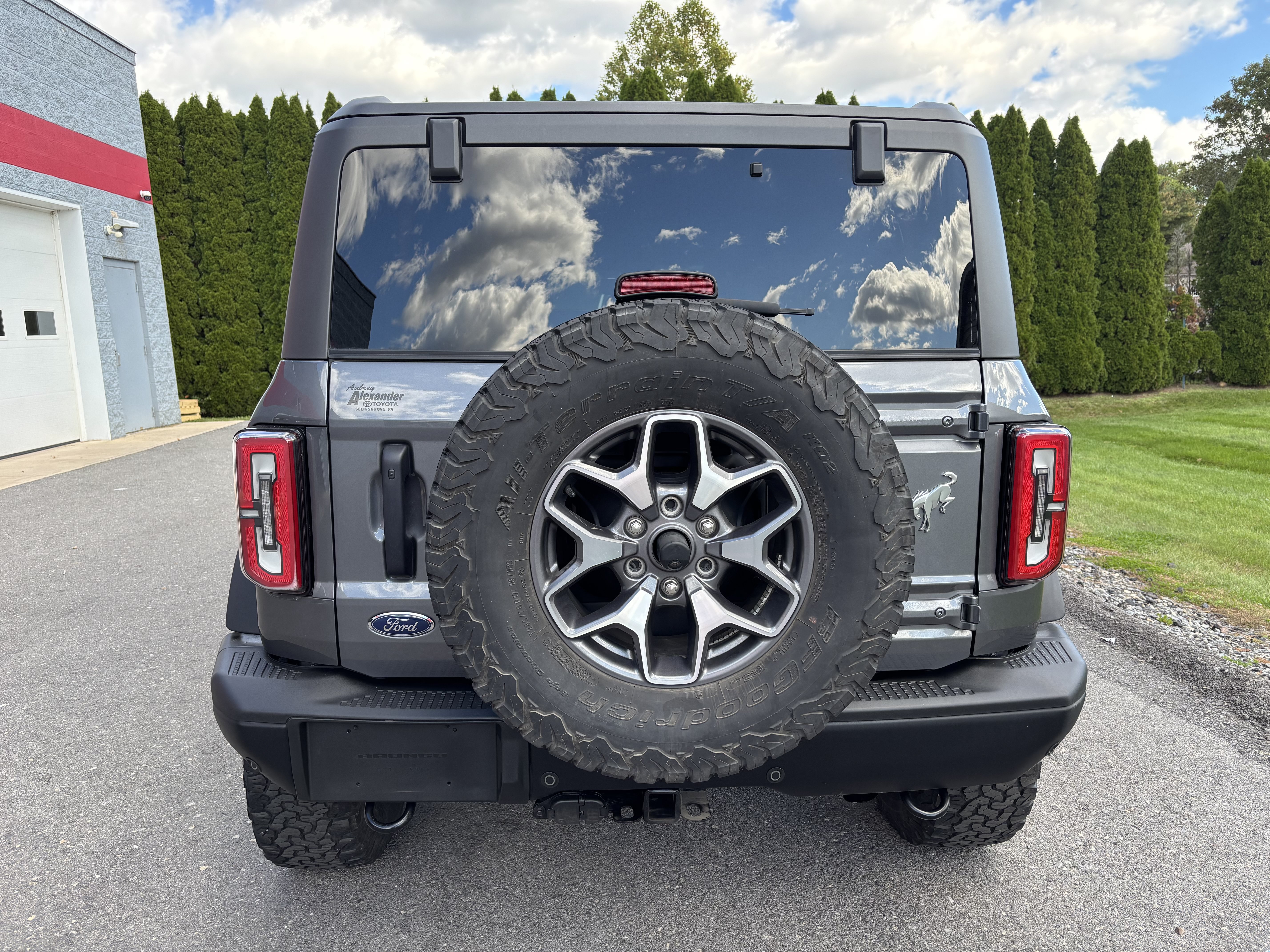 Used 2023 Ford Bronco Badlands AWD/4WD image 4