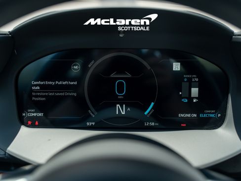 Used 2023 McLaren Artura RWD image 14