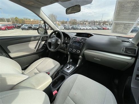 Used 2015 Subaru Forester 2.5i Premium w/ All-Weather Package image 21