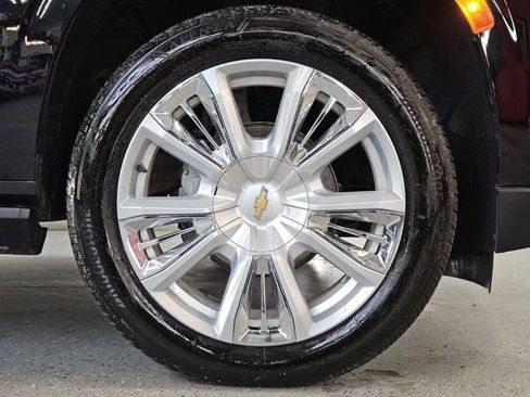 Certified 2024 Chevrolet Tahoe High Country w/ Premium Package image 9
