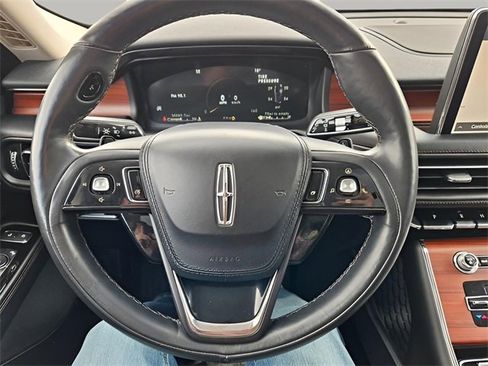 Used 2022 Lincoln Aviator Reserve image 35