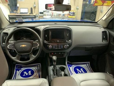 Used 2022 Chevrolet Colorado W/T w/ Custom Special Edition image 16
