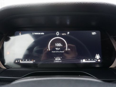 Used 2024 Jeep Grand Cherokee Altitude image 5