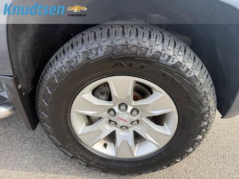 Used 2015 GMC Canyon SLE w/ SLE Convenience Package AWD/4WD image 11