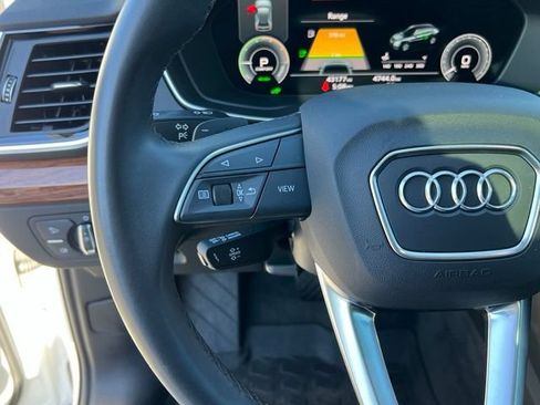 Used 2021 Audi Q5 e Premium w/ Convenience Package AWD/4WD image 23