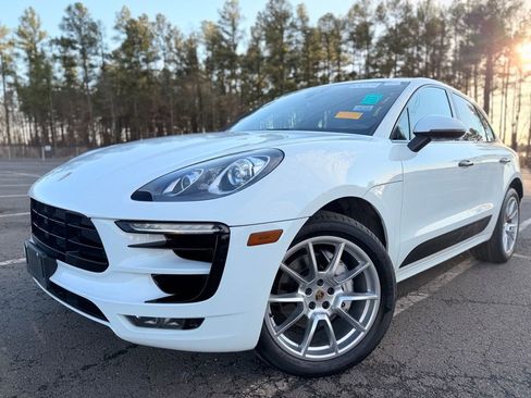 Used 2017 Porsche Macan S image 1