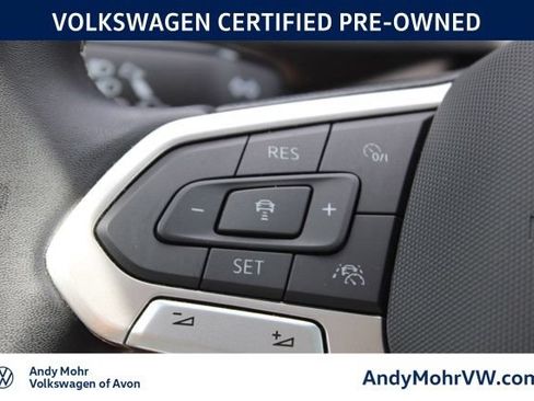Used 2023 Volkswagen Taos SEL AWD/4WD image 31