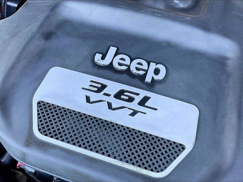 Used 2012 Jeep Wrangler Sport AWD/4WD image 30